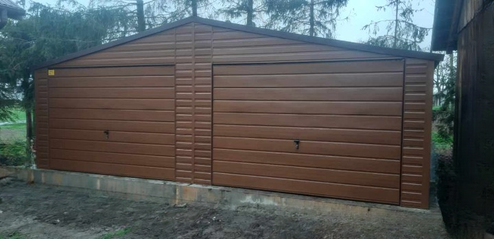 Producent Wojstal, garaże blaszane, producent garaży blaszanych, Nowy Sącz, garaże Kraków, garaże Katowice Garaże blaszane